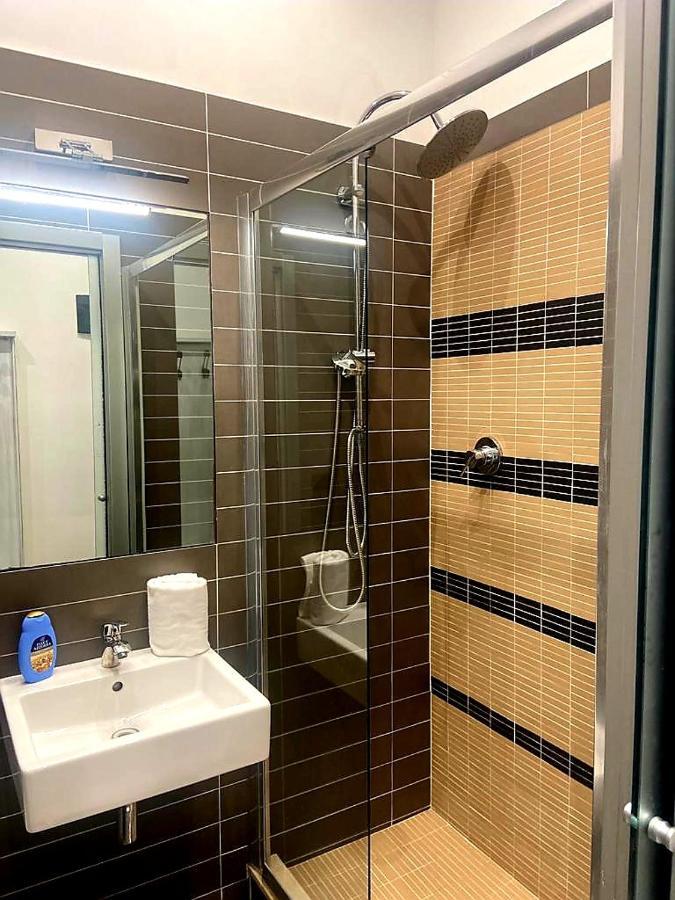 Golfo Di Orosei Rooms Рим Экстерьер фото